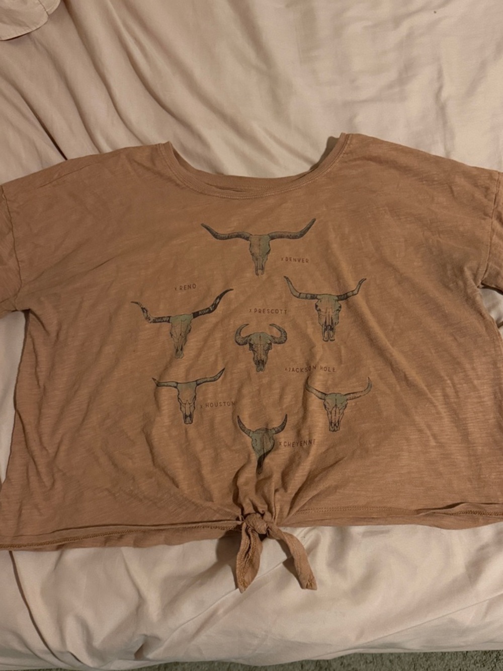 Shyanne Steer Short Sleeve Tie-Front Graphic Tee